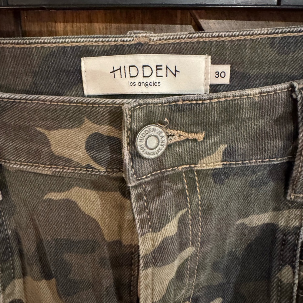 Camo Cargo Pants for Women - Picture 3 of 4